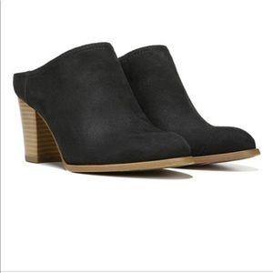 Fergalicious by Fergie Colleen Black mule size 8